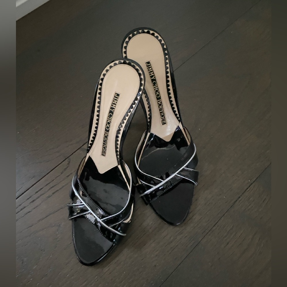 Jimmy Choo kitten heel